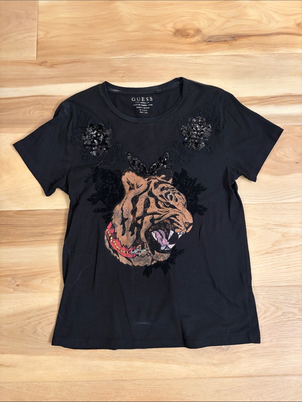 GUESS Black Short-Sleeve Tiger Graphic Tee with Sequins